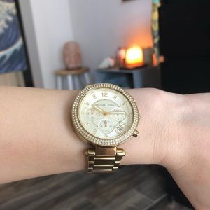 Michael Kors watch in Gold